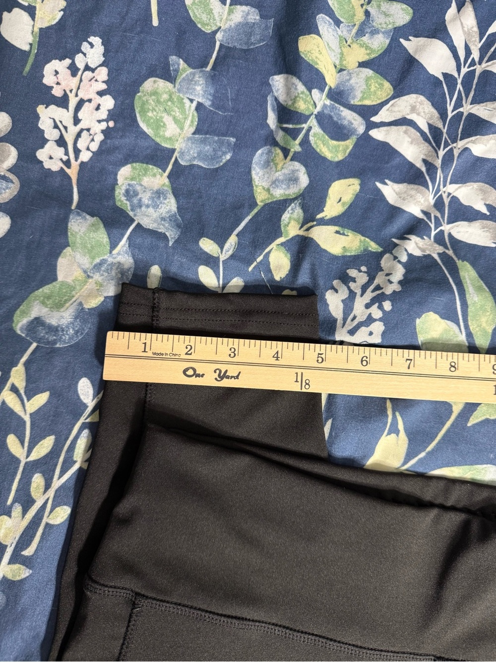 POP Fit Black Leggings with Pink & Purple Heart Stitching Plus Size 2X - Picture 7 of 8